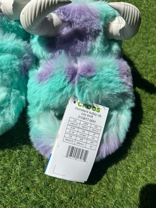 Crocs Sully Monsters Inc. Peluche Talla