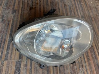 Faro Mini Countryman R60 Derecho
