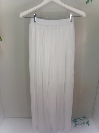 Pantalón blanco plisado talla única con forro