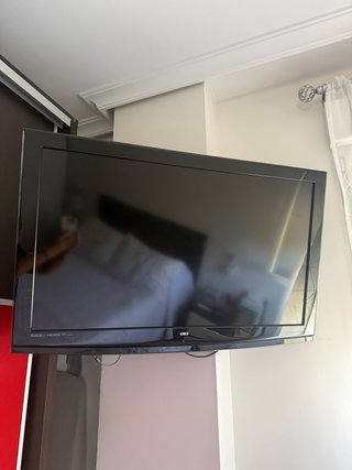 Televisión oki de 42 pulgadas