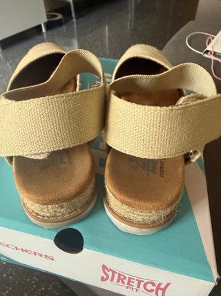 Zapatillas esparto Skechers beige