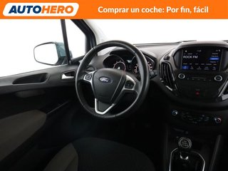 Ford Tourneo Courier 1.0 EcoBoost Titanium