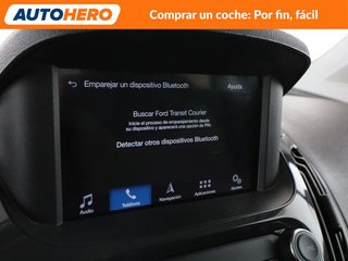 Ford Tourneo Courier 1.0 EcoBoost Titanium