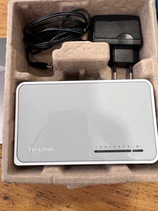 Switch TP-Link 8 Portas 10/100Mbps TL-SF1008D