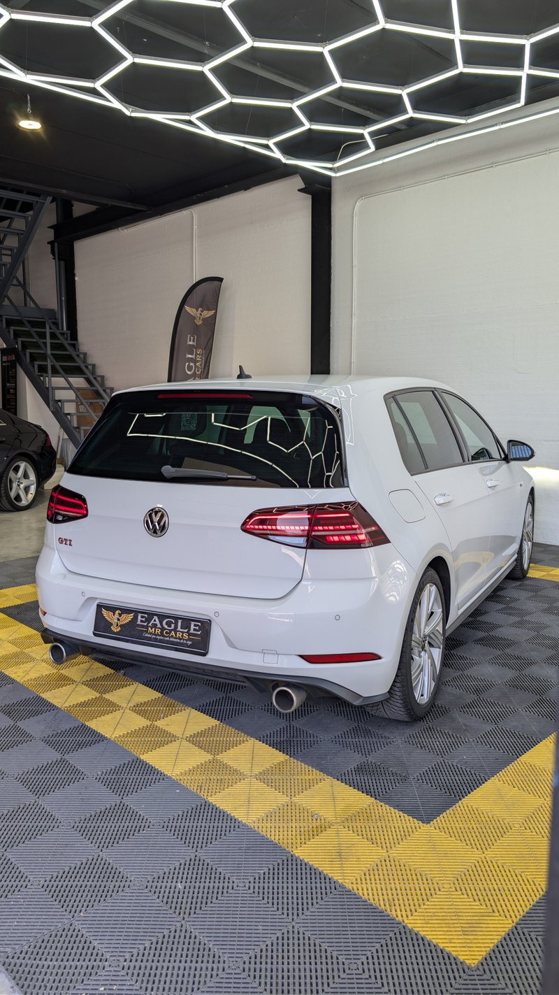 Volkswagen Golf 2019, foto 29