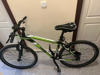 Bicicleta DTB + sillín de gel+soporte móvil+casco