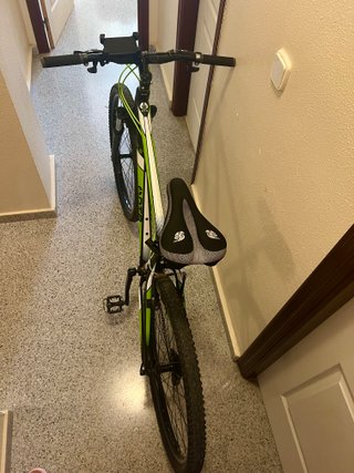 Bicicleta DTB + sillín de gel+soporte móvil+casco