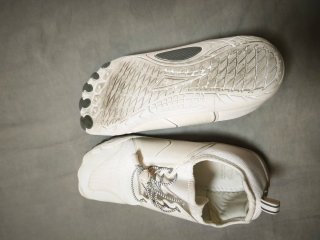 Zapatillas barefoot blancas talla 42