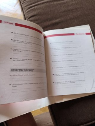 Libro Asesoría de Belleza y Estilo