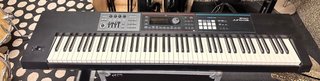 Roland Juno DS-88 Teclado Sintetizador