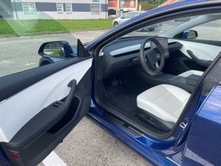 Tesla Model 3 Highland AWD con FSD