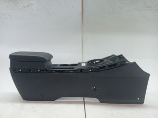 CONSOLA CENTRAL MAZDA CX-7 (ER) 611552