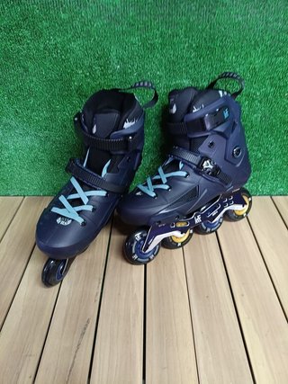 KRF FRS HARKON 4X80 BLACK-BLUE PATINETES
