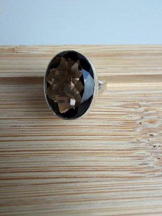Anillo Plata y Cuarzo Ahumado Facetado