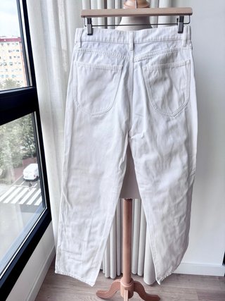 Pantalón vaquero blanco Massimo Dutti T.40