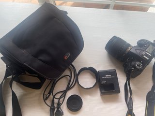 Cámara Nikon con objetivo