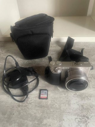 Sony Alpha A6000 + 16-50mm OSS + SD 32GB + Funda