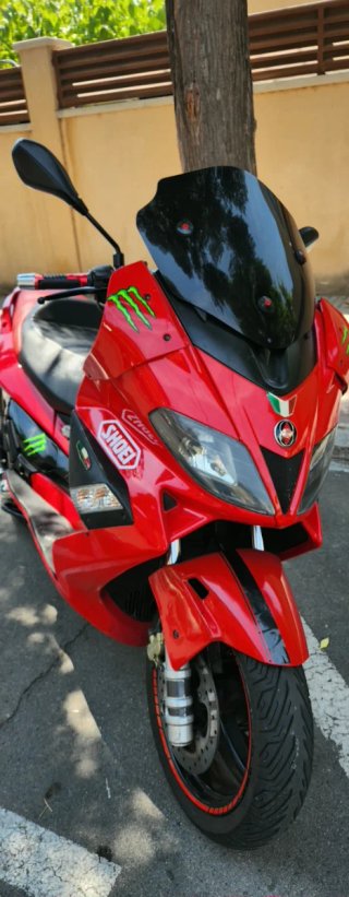 Gilera Nexus 500cc Roja