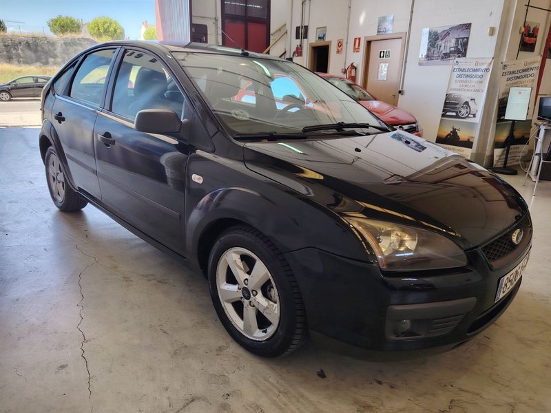 Ford Focus 2006, foto 3