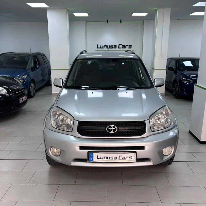 Toyota RAV4 2004, foto 2