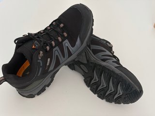 Sneakers da trekking per bambini Soft Shell nere