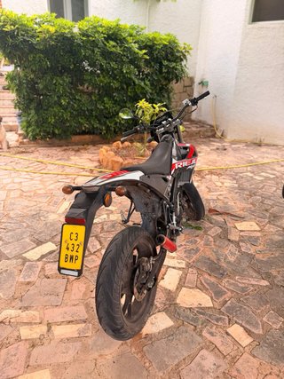 Moto Rieju MRT Supermotard 2022