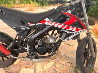 Moto Rieju MRT Supermotard 2022