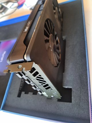 Intel ARC A750 Limited Edition 8GB GDDR6