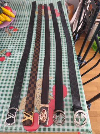 Cinturones de Marca Gucci y Louis Vuitton