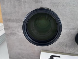 Tamron SP 70-200mm f/2.8 Di VC USD G2 + adattatore
