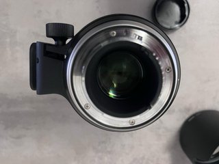 Tamron SP 70-200mm f/2.8 Di VC USD G2 + adattatore