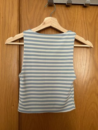Top Stradivarius rayas azul y blanco Talla S