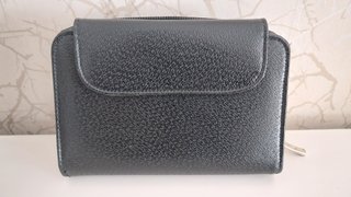 Cartera de mujer negra