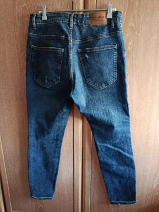 2 Pantalones vaqueros desgastados,