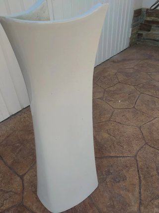 Pie de lavabo de porcelana blanco