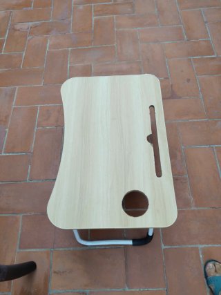 Escritorio portátil madera y plástico