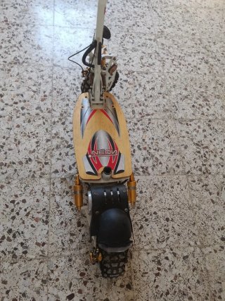 Patinete Eléctrico NEO 2000W (Baterías Rotas)