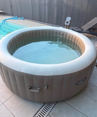 Spa Hinchable Intex 6 Personas 1.098L
