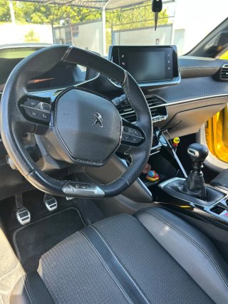 Peugeot 208 2023