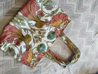 Bolso de playa estampado pájaros