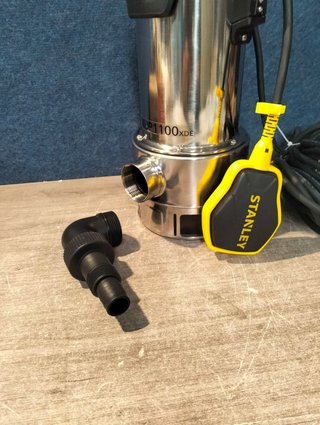 Stanley SXUP1100XDE Bomba Sumergible para Aguas