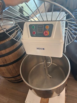 Amasadora Profesional HEDECO 50L