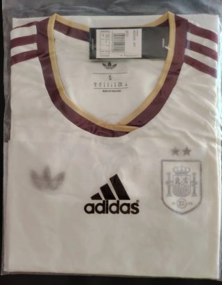 Camiseta de España 2 estrellas Talla S de mujer