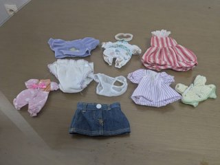 Lote Ropa Muñeca Accesorios Varios