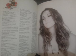 Malú by Yo Dona Libro CD DVD Edición Limitada