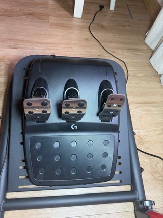 Logitech G923 + Pedales + Shifter + Next Level Rac