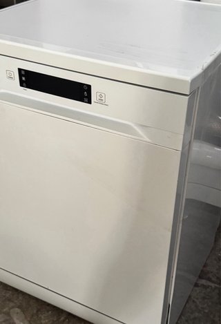 LAVAVAJILLAS SAMSUNG EN BLANCO DOS BANDEJAS