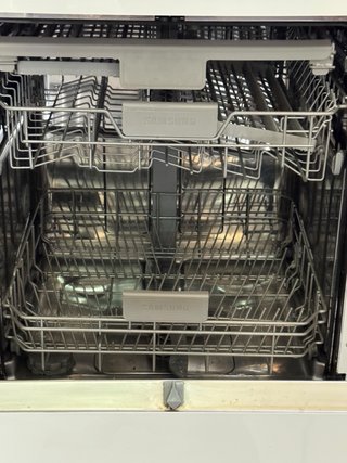 LAVAVAJILLAS SAMSUNG EN BLANCO DOS BANDEJAS