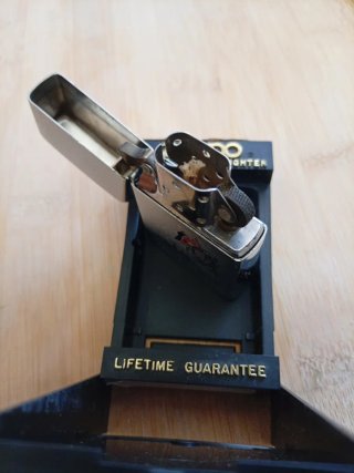Isqueiro Zippo FGS Bremen