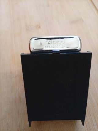 Isqueiro Zippo FGS Bremen